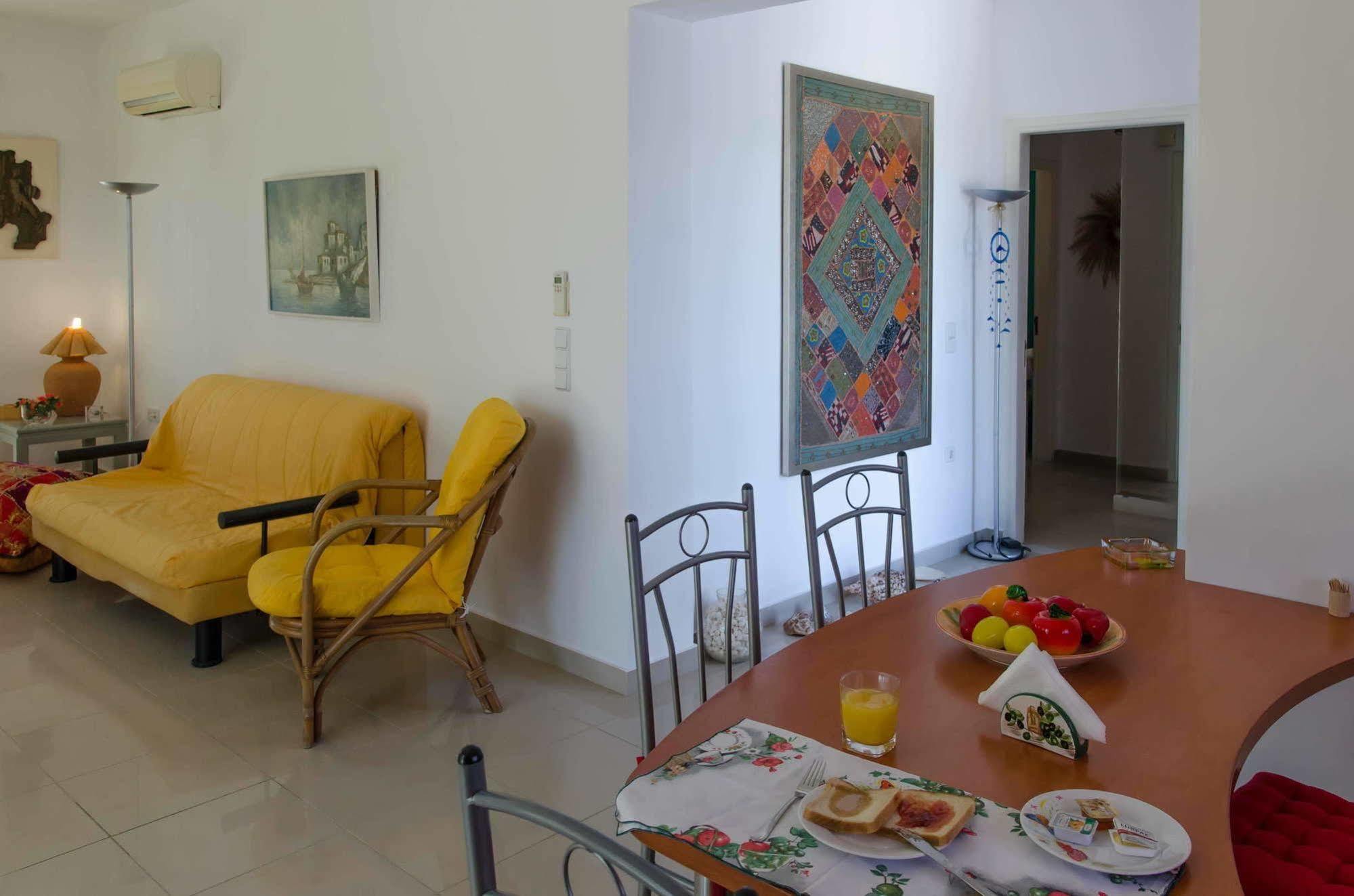 Goji Vegan Aparthotel