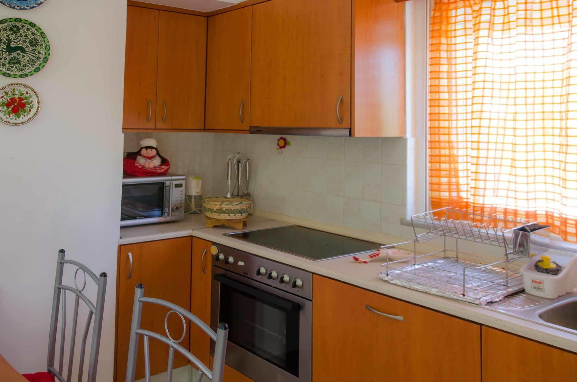Goji Vegan Aparthotel