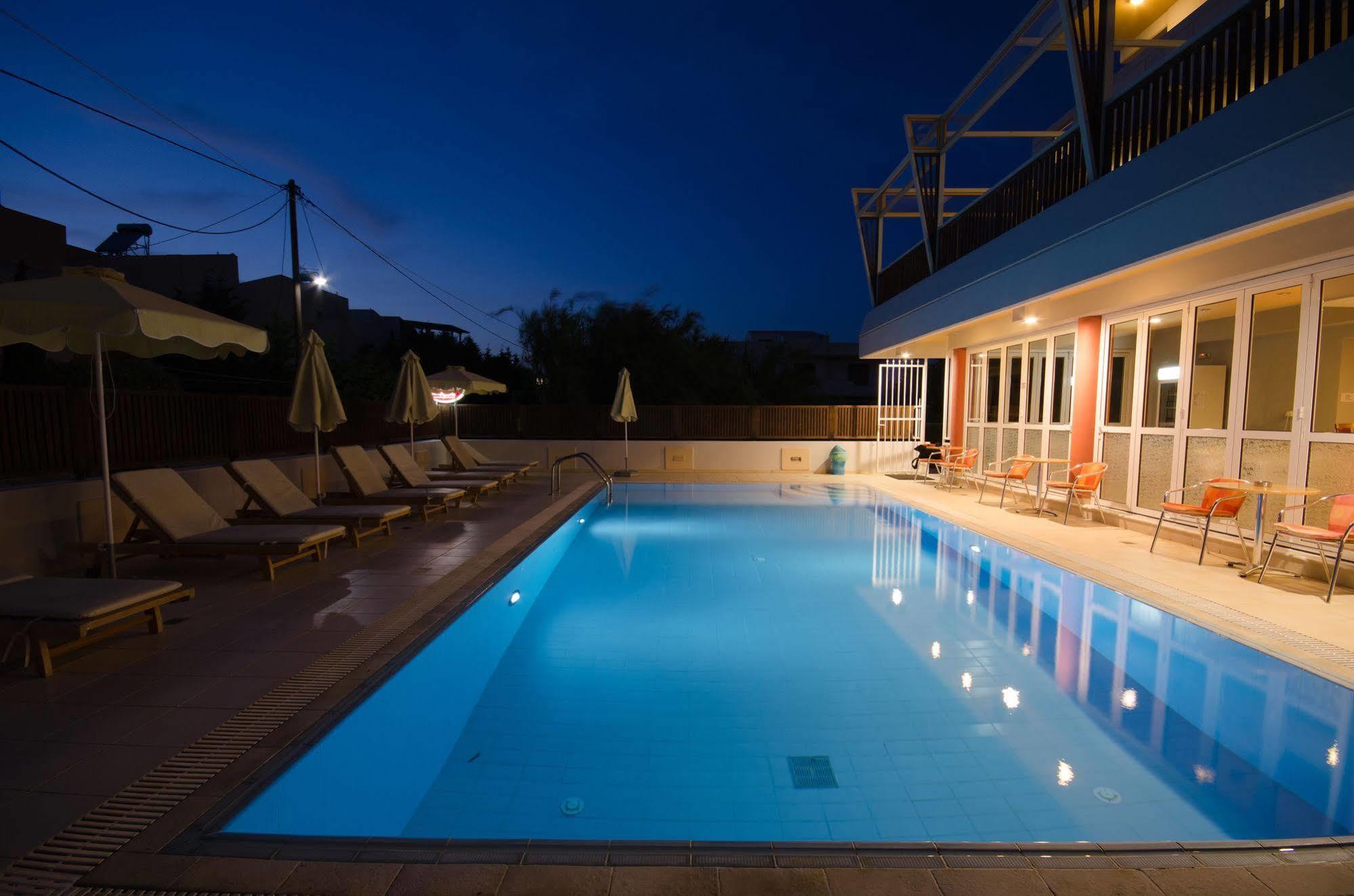 Goji Vegan Aparthotel 3*